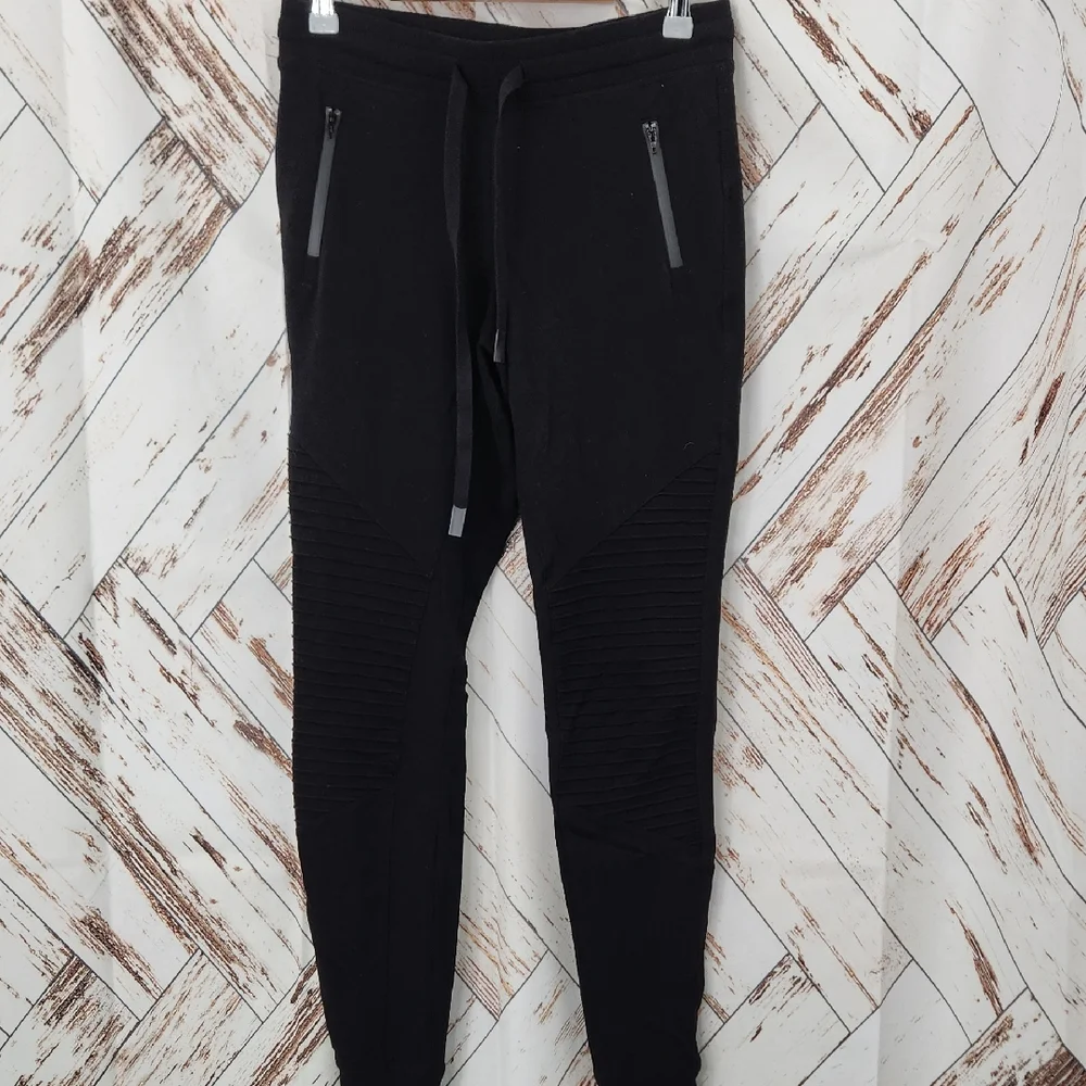 Alo Yoga Urban Moto Sweatpants - Picture 2 of 9